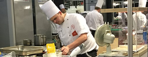 Kok Jonas Vogelius, TECHCOLLEGE kokkererer ved DM i Skills 2017