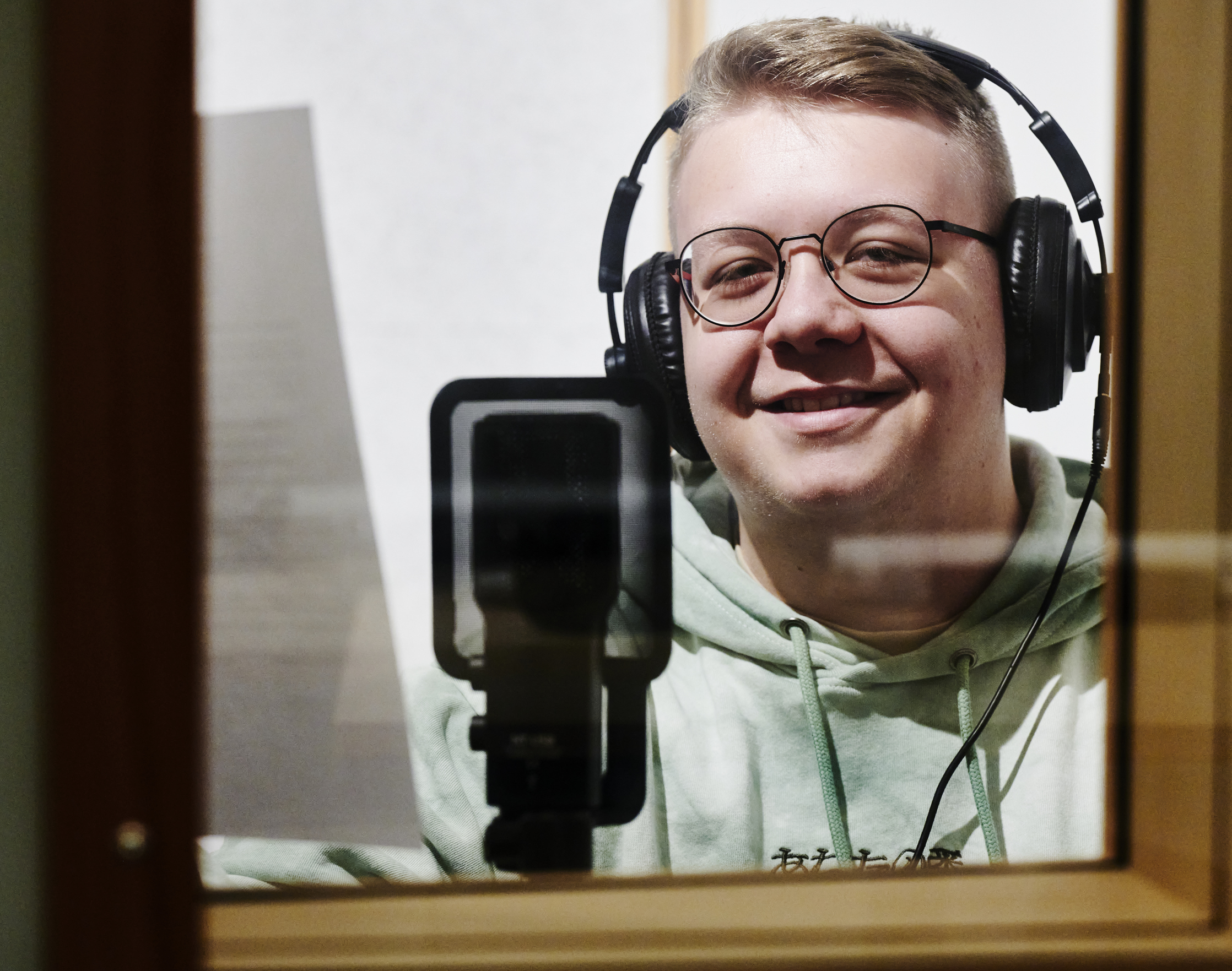 Mediedesign, elev i lydboks