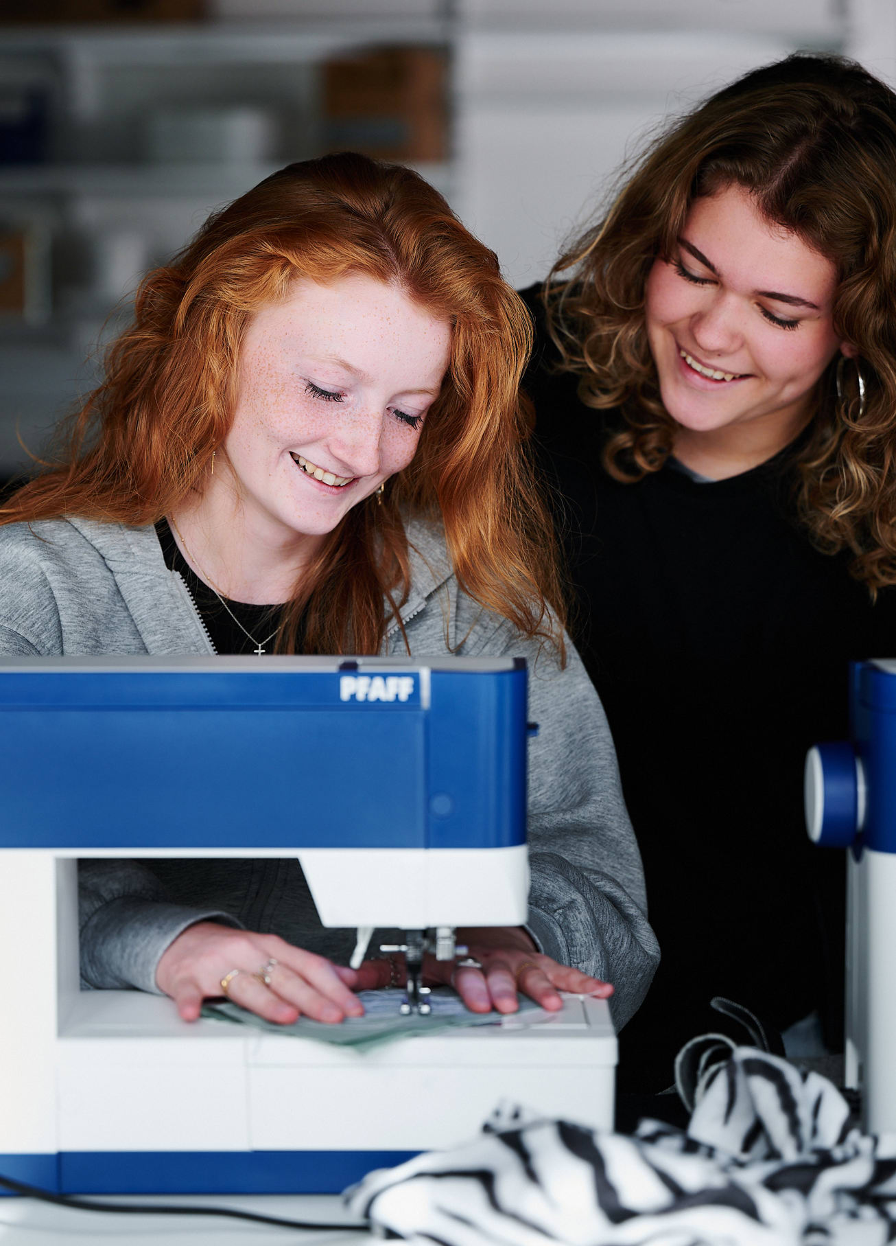 Innovation og teknologi, elever syr