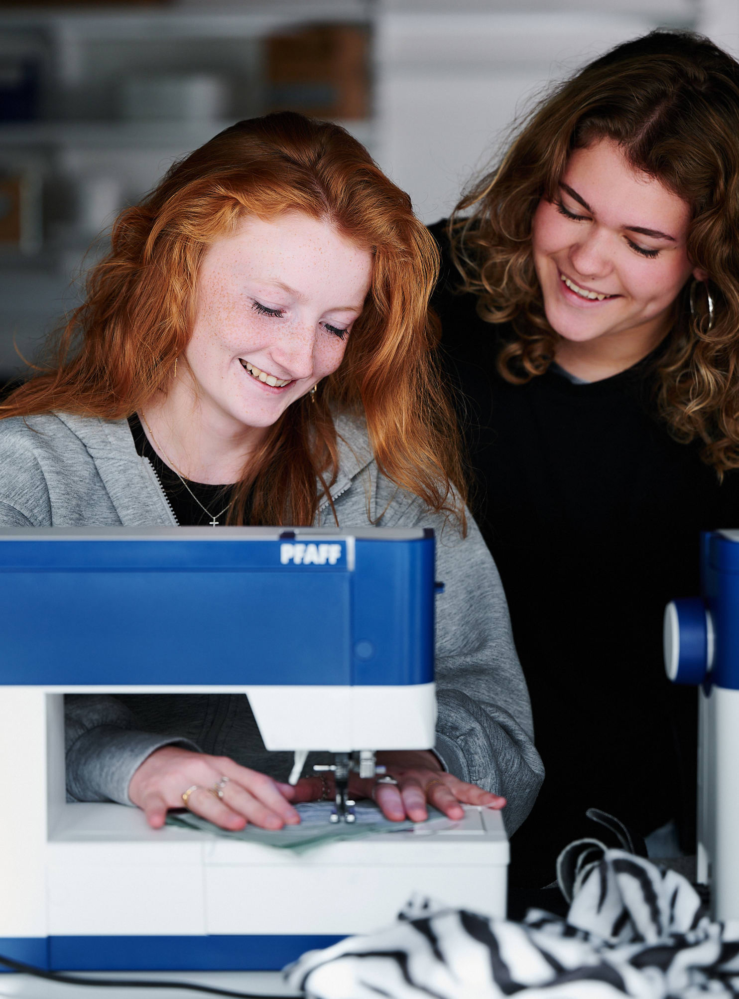 Innovation og teknologi, elever syr